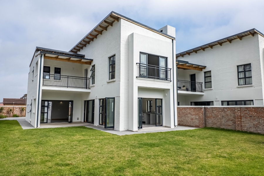 3 Bedroom Property for Sale in King George Park Western Cape